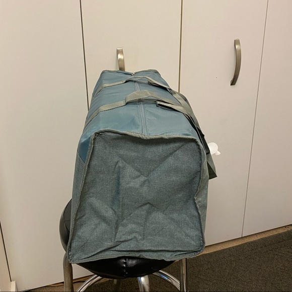 BRAND NEW TOTE BAG - Picture 3 of 7